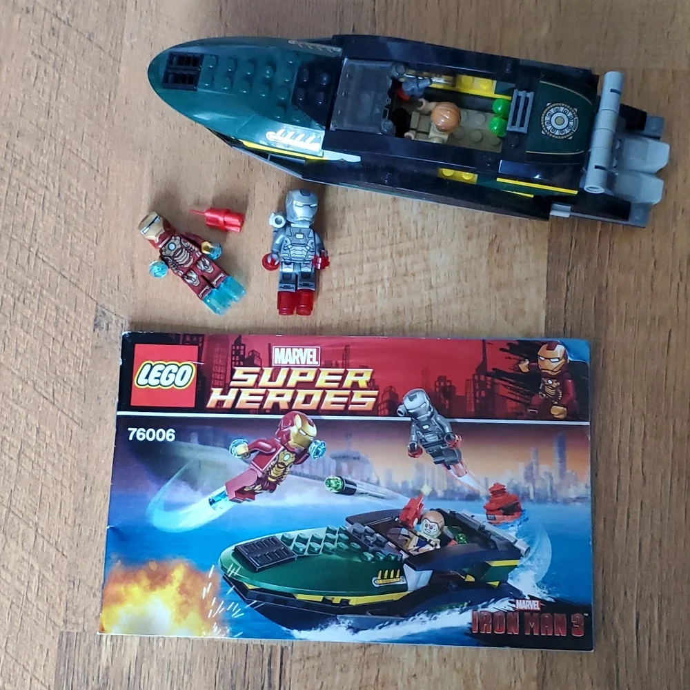 Lego Marvel Super Heroes Iron Man‎ Extremis Sea Port Battle #76006
